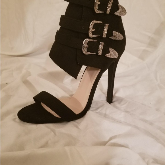 🌺Black Stallion Heels Sz 9🌺 - Picture 1 of 2